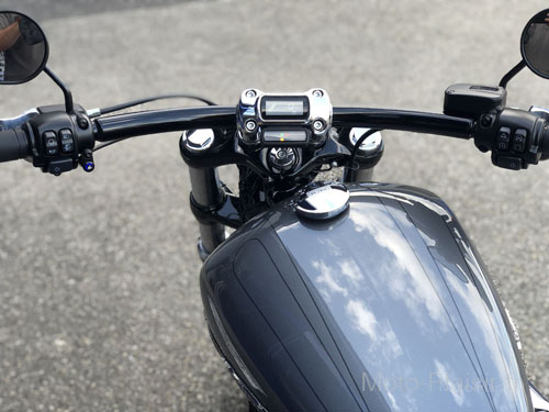 Harley Davidson Breakout Motorrad Vermietung Frankreich